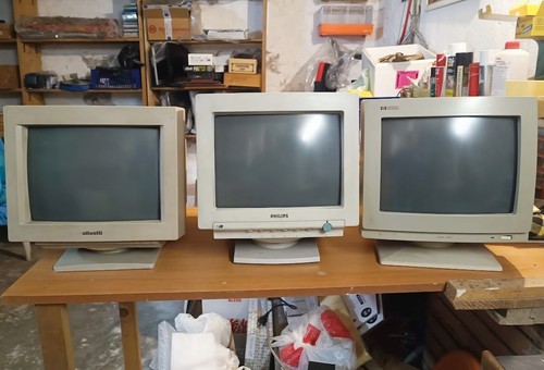 Lotto monitor crt svga - 3,